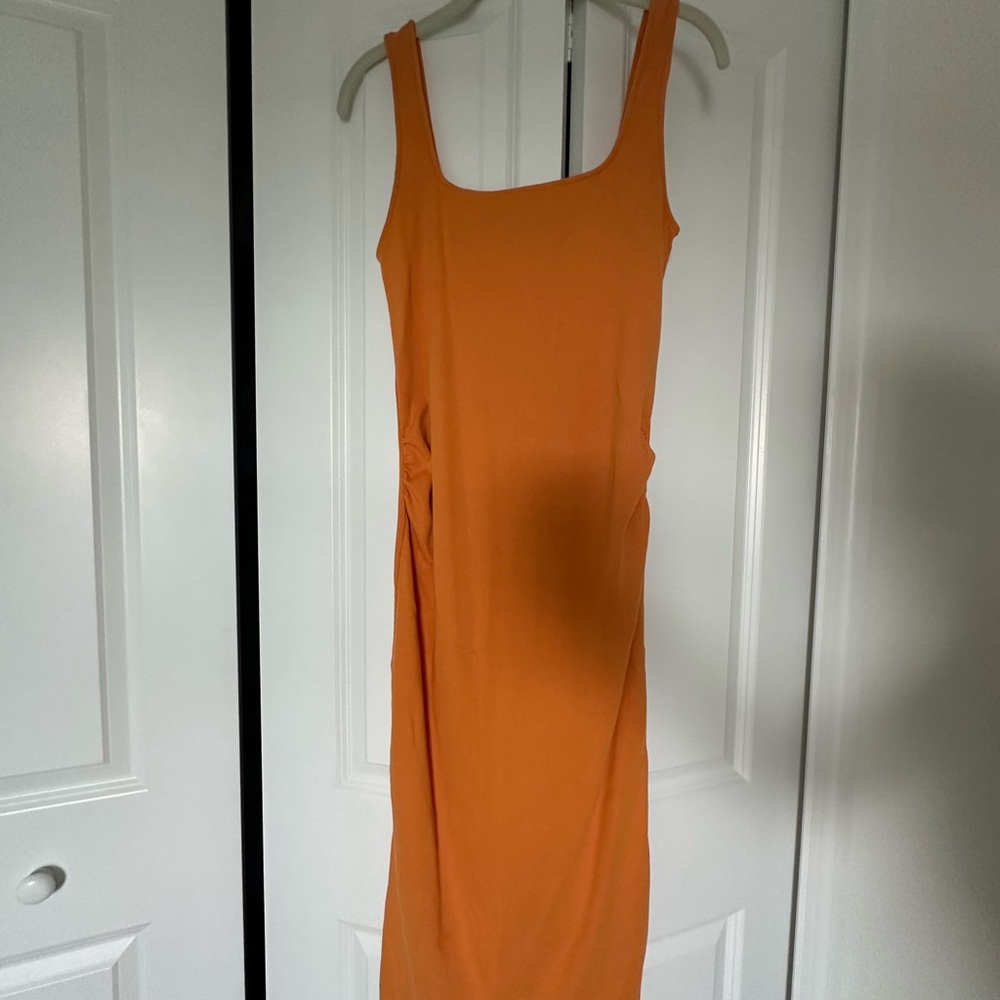 MATERNITY - Bundle of (6) Old Navy Maternity Dresses